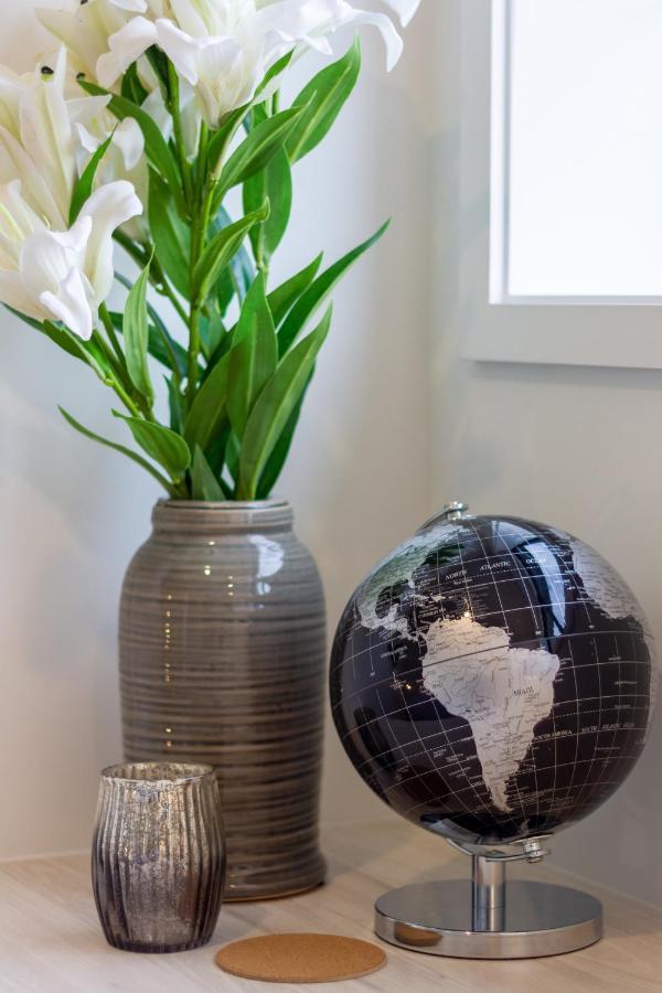 Tuam Street Treasure- 2 Bed 2 Bath Appartement Christchurch Buitenkant foto