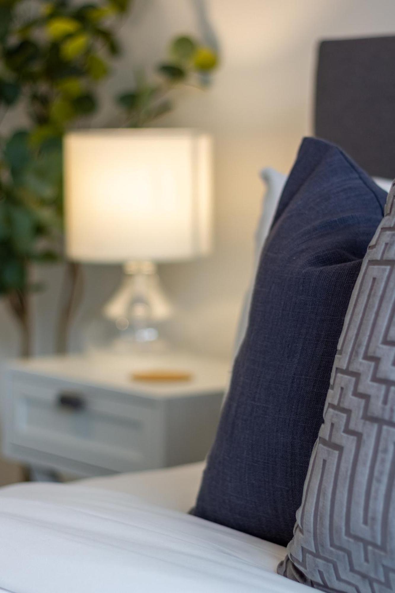 Tuam Street Treasure- 2 Bed 2 Bath Appartement Christchurch Buitenkant foto